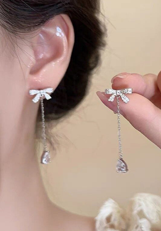 Jisoo bow drop earrings